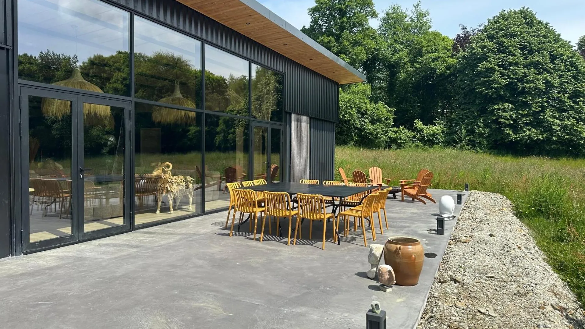 Chez Babeth Maison Atypique En Conteneurs Pour 10 Personnes Sizun 0*,  France