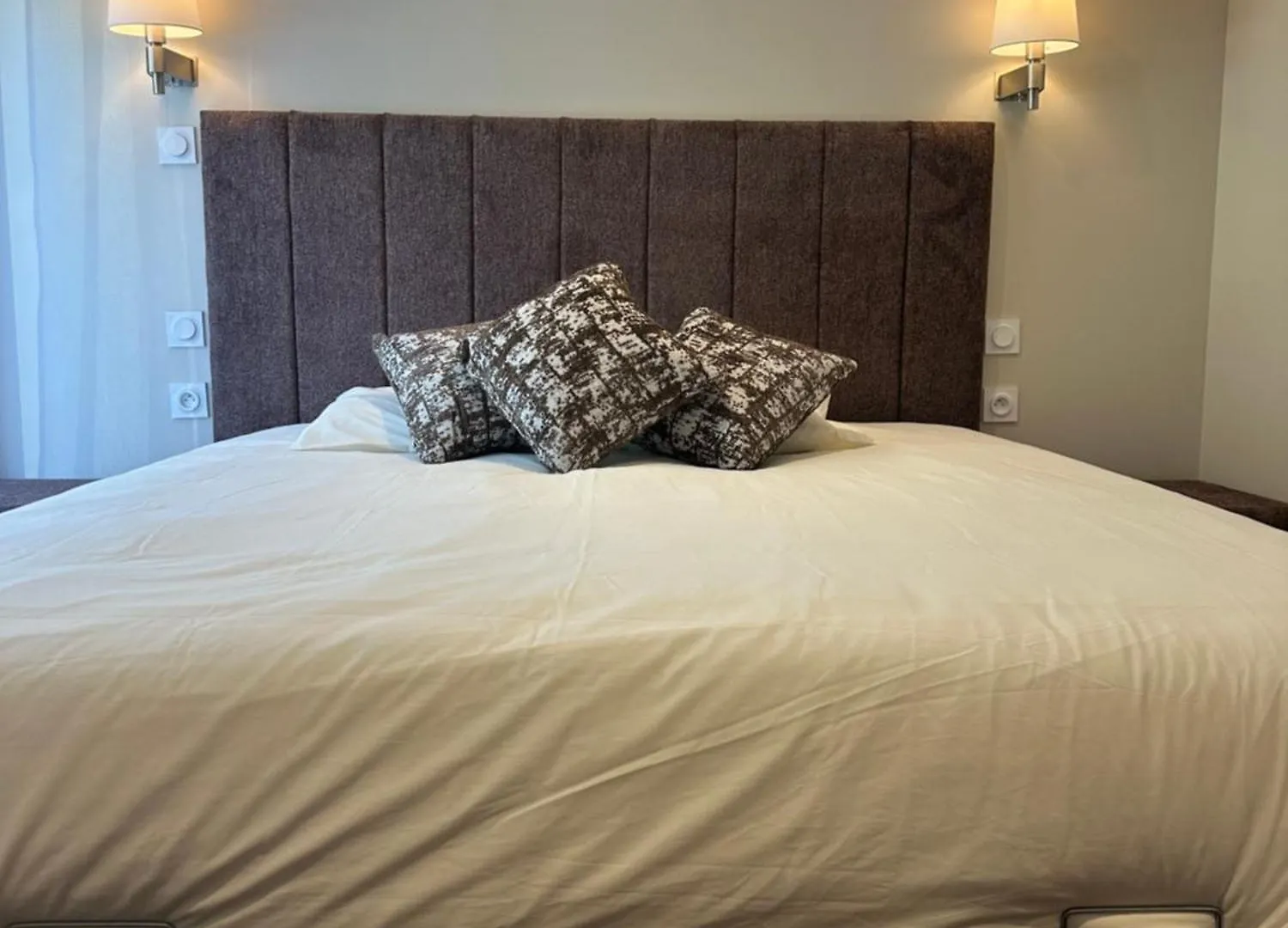 Holiday home Chez Babeth Maison Atypique En Conteneurs Pour 10 Personnes Sizun France